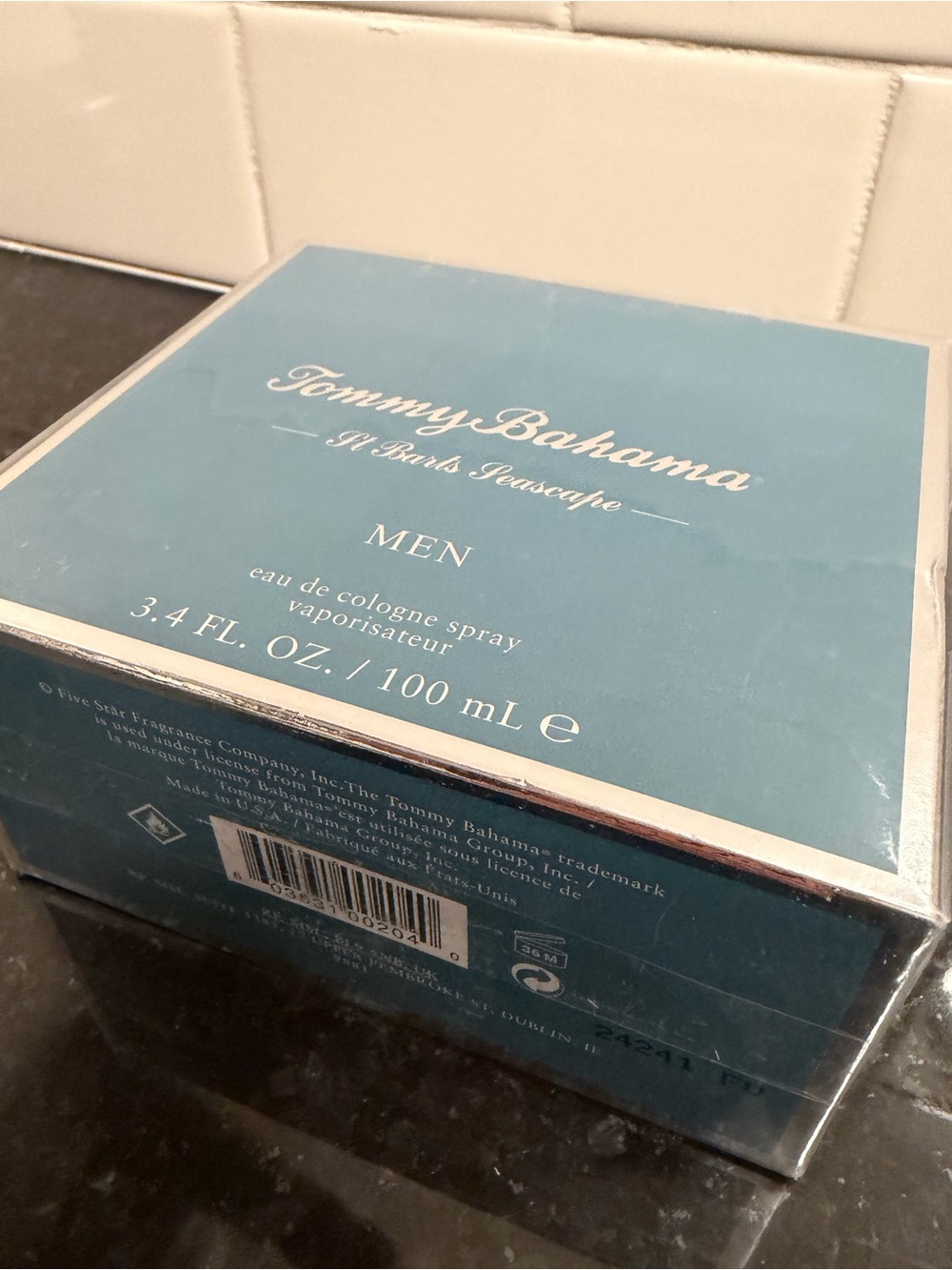 Tommy Bahama - St. Barts Seascape Cologne spray for Men (3.4oz) - New/Sealed - Picture 16 of 16